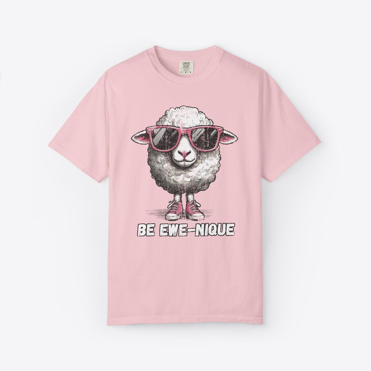 Be Ewe-Nique Light T-Shirt